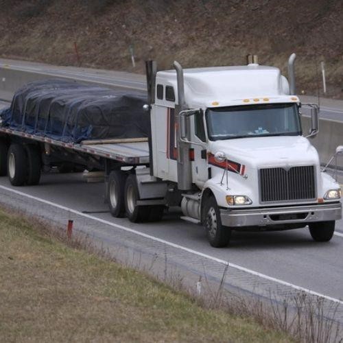 Flatbed-Truck